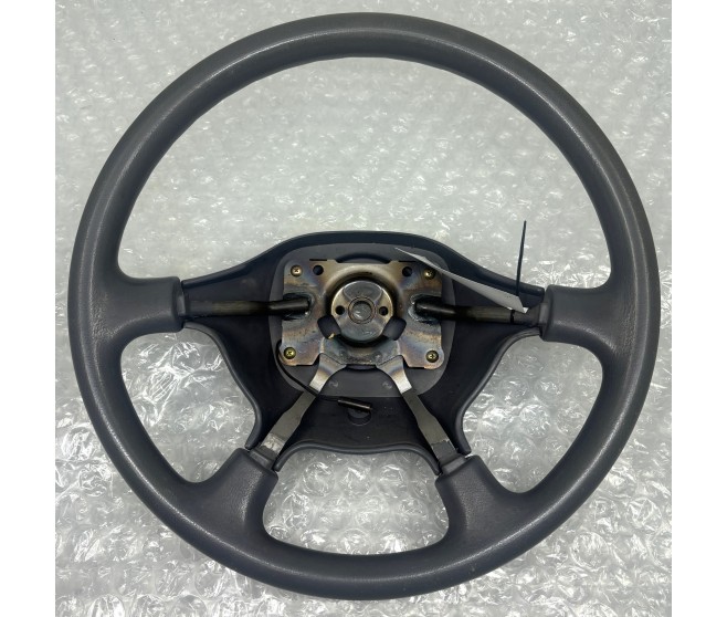 STEERING WHEEL FOR A MITSUBISHI L400 - PA3W