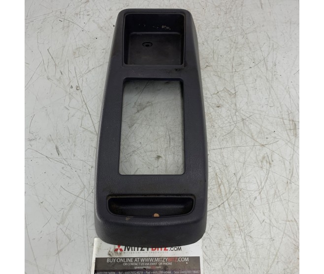 FLOOR CONSOLE FOR A MITSUBISHI PAJERO MINI - H56A