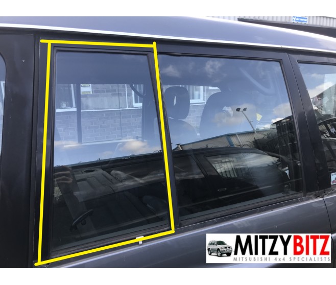 DOOR STATIONARY GLASS REAR RIGHT FOR A MITSUBISHI MONTERO - V45W