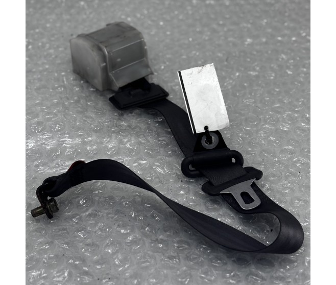 SEAT BELT REAR LEFT FOR A MITSUBISHI GENERAL (EXPORT) - SEAT