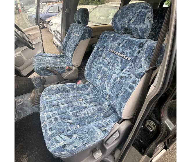 SEAT SET AND CARPET 