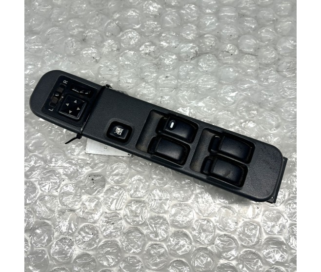 WINDOW SWITCH FRONT RIGHT