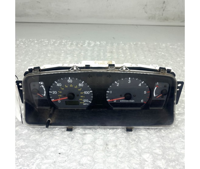 SPEEDOMETER SPEEDO CLOCKS MR590142 FOR A MITSUBISHI PAJERO/MONTERO SPORT - K94W