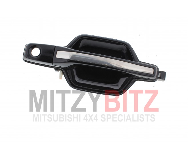 DOOR HANDLE FRONT LEFT FOR A MITSUBISHI PAJERO - V73W