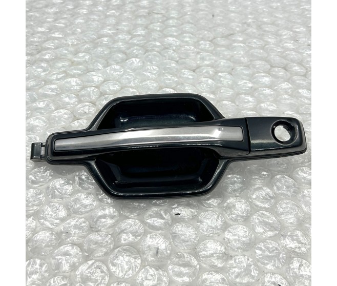 OUTER HANDLE FRONT LEFT FOR A MITSUBISHI V60,70# - FRONT DOOR LOCKING