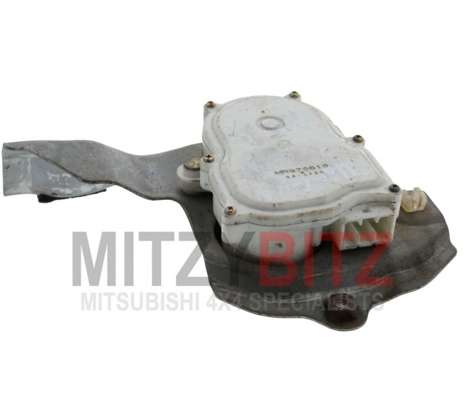 DOOR LOCK ACTUATOR REAR RIGHT FOR A MITSUBISHI K90# - DOOR LOCK ACTUATOR REAR RIGHT