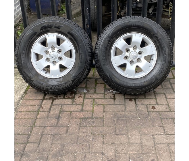 ALLOY WHEELS AND TYRES X2 FOR A MITSUBISHI PAJERO/MONTERO - V74W