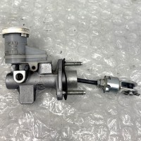 CLUTCH MASTER CYLINDER