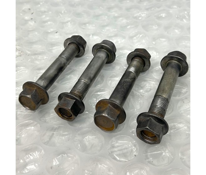 FRONT UPPER SUSPENSION ARM BOLTS FOR A MITSUBISHI PAJERO/MONTERO - V76W