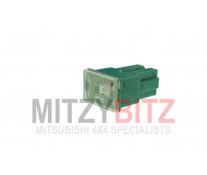 40 AMP GREEN PUSH IN FUSE (FLAT TOP STYLE) FOR A MITSUBISHI P0-P2# - 40 AMP GREEN PUSH IN FUSE (FLAT TOP STYLE)