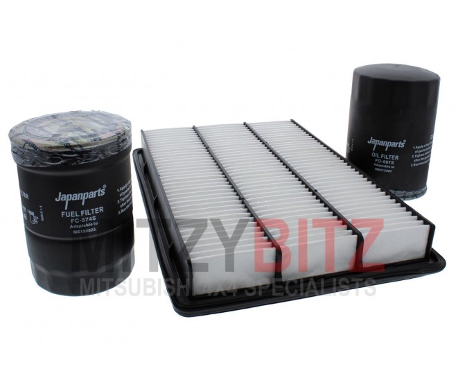 QUALITY FILTER KIT (OIL AIR FUEL) FOR A MITSUBISHI V70# - AIR CLEANER