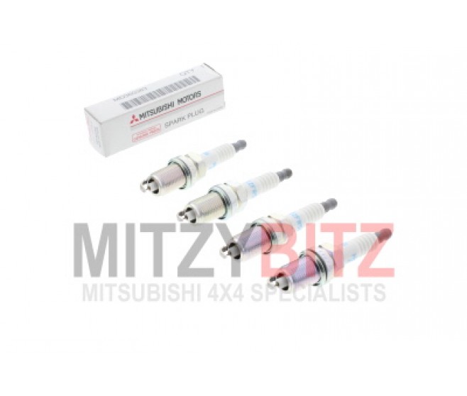 GENUINE MITSUBISHI SPARK PLUGS FOR A MITSUBISHI PAJERO - V65W
