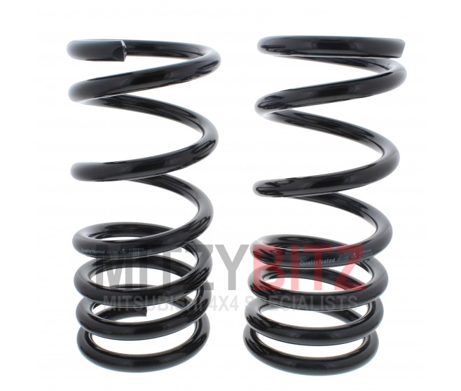 COIL SPRINGS, REAR FOR A MITSUBISHI V20-50# - COIL SPRINGS, REAR