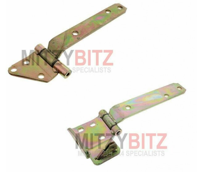 TAILGATE BOOT BACK DOOR TOP AND BOTTOM HINGE FOR A MITSUBISHI PAJERO - V45W