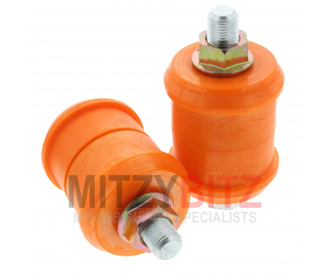 TRAILING ARM BUSHES WITH NUT AND BOLTS FOR A MITSUBISHI PAJERO - V73W