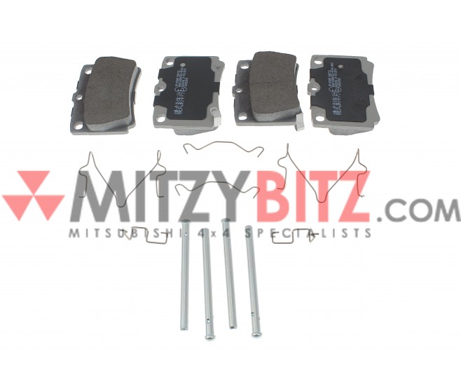 REAR BRAKE PADS FITTING PINS AND SPRING CLIPS KIT FOR A MITSUBISHI NATIVA/PAJ SPORT - KG4W