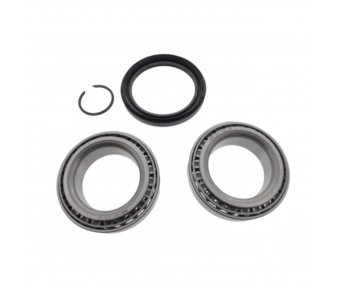 FRONT WHEEL BEARING KIT FOR A MITSUBISHI V10-40# - FRONT AXLE HUB & DRUM