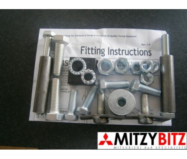 TOW BAR FITTING BOLTS AND INSTRUCTIONS FOR A MITSUBISHI PAJERO/MONTERO - V43W
