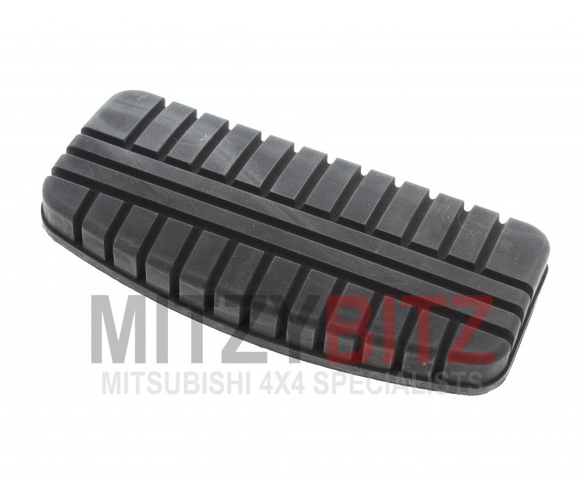 BRAKE PEDAL COVER RUBBER PAD FOR A MITSUBISHI RVR - N23WG