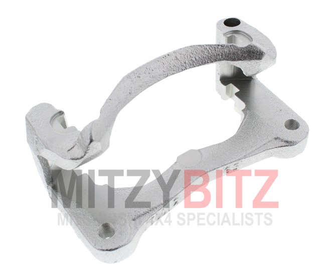 FRONT LEFT BRAKE CALIPER SUPPORT CARRIER FOR A MITSUBISHI PAJERO - V73W
