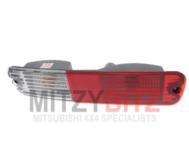 REAR BUMPER INDICATOR AND LOOM LEFT FOR A MITSUBISHI CHASSIS ELECTRICAL - 
