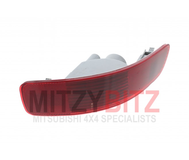 TAIL REFLECTOR REAR RIGHT FOR A MITSUBISHI CW0# - REAR EXTERIOR LAMP