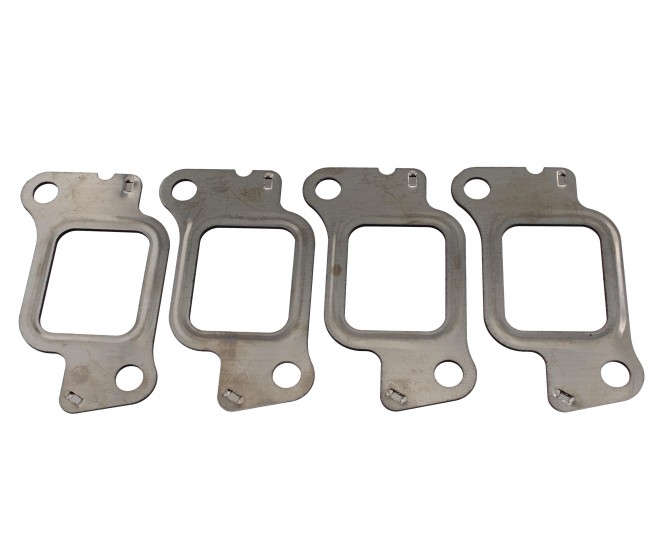 EXHAUST MANIFOLD GASKETS X4 FOR A MITSUBISHI DELICA SPACE GEAR/CARGO - PE8W