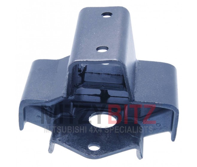 REAR AUTO GEARBOX MOUNT FOR A MITSUBISHI V20-40W - ENGINE MOUNTING & SUPPORT