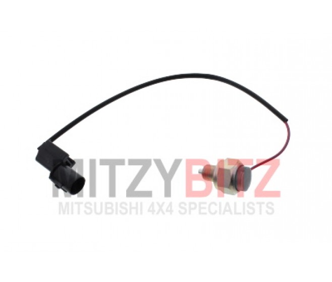 4WD LOCK CENTRE LOW RANGE POSITION SWITCH 4 LLC FOR A MITSUBISHI V90# - TRANSFER FLOOR SHIFT CONTROL