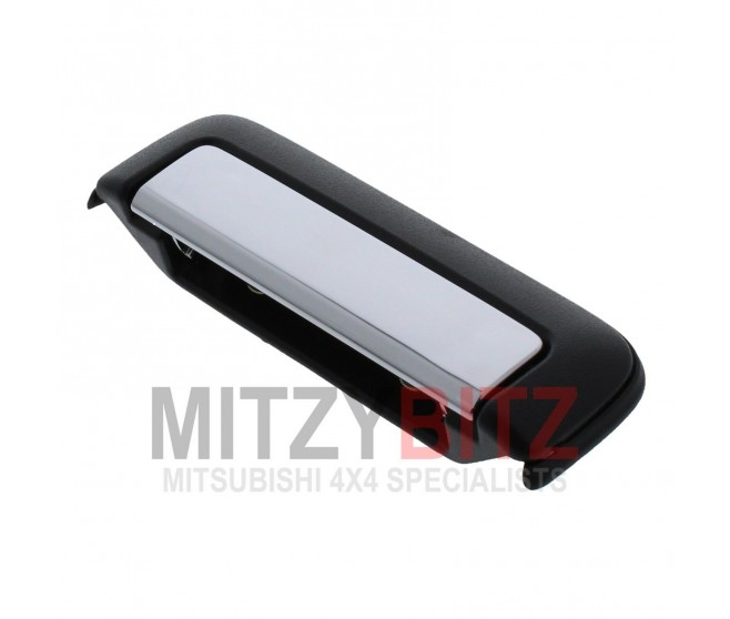 TAILGATE DOOR HANDLE BLACK AND CHROME FOR A MITSUBISHI K74T - REAR BODY