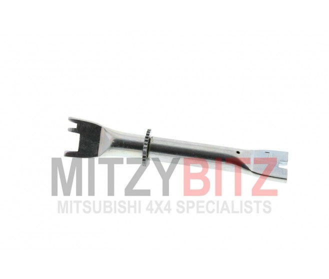 REAR LEFT BRAKE SHOE SLACK ADJUSTER FOR A MITSUBISHI L200 - K77T
