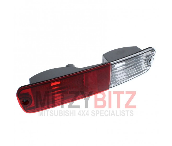 REAR RIGHT BUMPER INDICATOR LIGHT LAMP FOR A MITSUBISHI V70# - REAR RIGHT BUMPER INDICATOR LIGHT LAMP