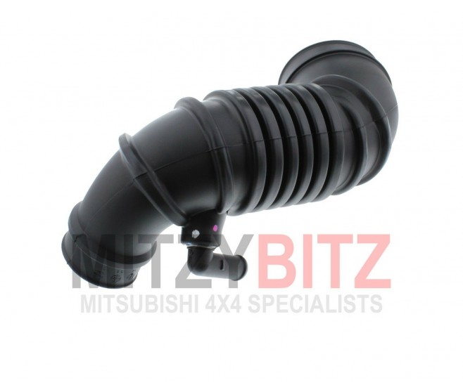AIR CLEANER BOX TO TURBO HOSE PIPE FOR A MITSUBISHI KA,B0# - AIR CLEANER BOX TO TURBO HOSE PIPE